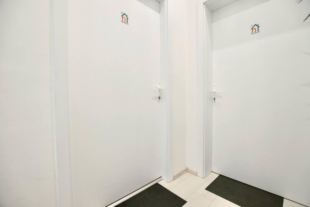 Standard Apartment By Hi5-St. King Mini Studio Budapest Eksteriør bilde
